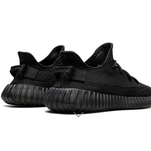 Adidas Men's Yeezy Boost 350 V2 Shoes Black 11.5‎ New With Box - Picture 4 of 14